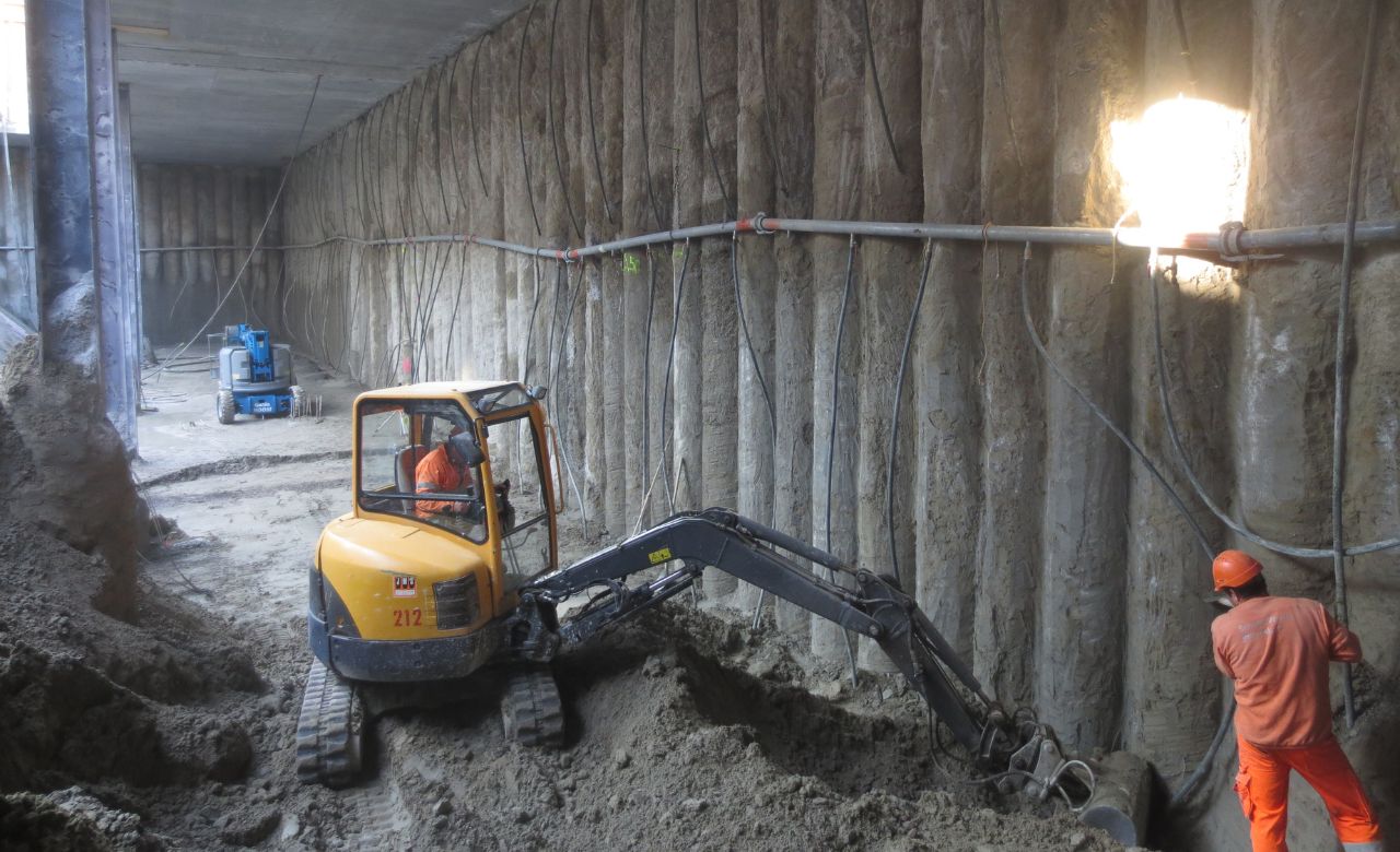 Leck In Baugrubenwand Abdichten Soiltec 8
